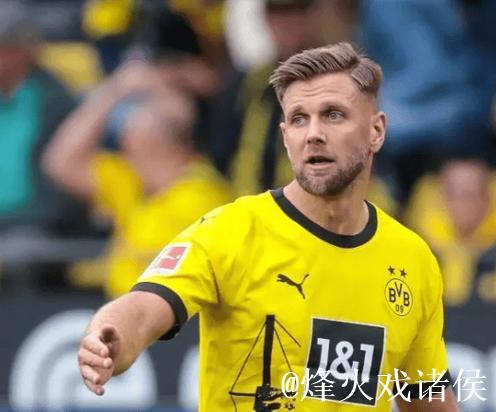 佩杜拉:米兰计划引进菲尔克鲁格过渡,明夏免费签下弗拉霍维奇 佩杜拉:米兰计划引进菲尔克鲁格过渡,明夏免费签下弗拉霍维奇